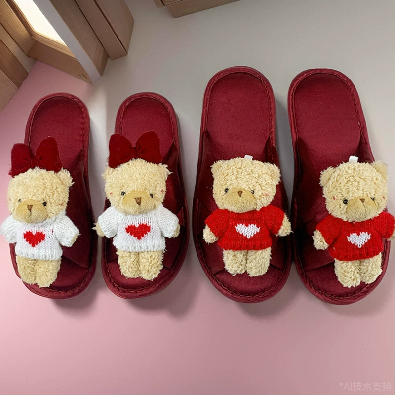 Пара свадебных тапочки праздничный красный пара милый медведь невеста с подарком жениха утренняя одежда обувь