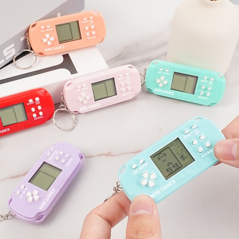 Cartoon palm mini nostalgic Tetris PSP toy game pendant small gift keychain wholesale Cartoon palm mini nostalgic Tetris PSP toy game pendant small gift keychain wholesale