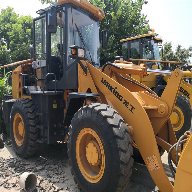 临沧 楚雄出售柳工 龙工 临工50装载机,30二手铲车