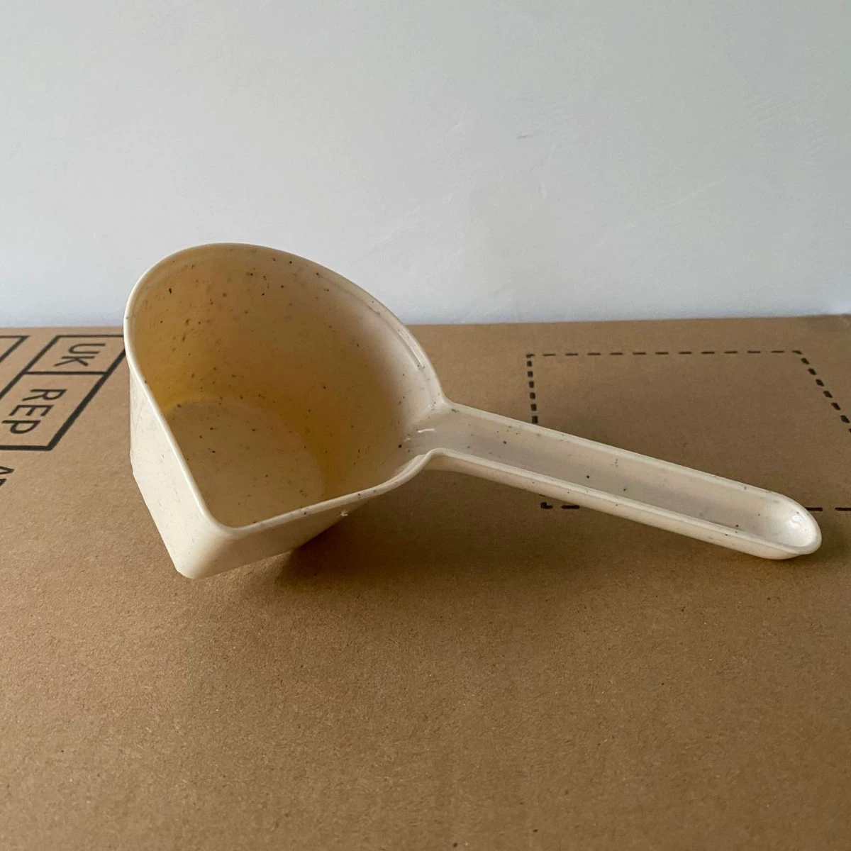 Ложка-мерник для корма для животных из пластика Aspet (Чжэцзян), аксессуар для кормления, незаменимая вещь для ухода за питомцами