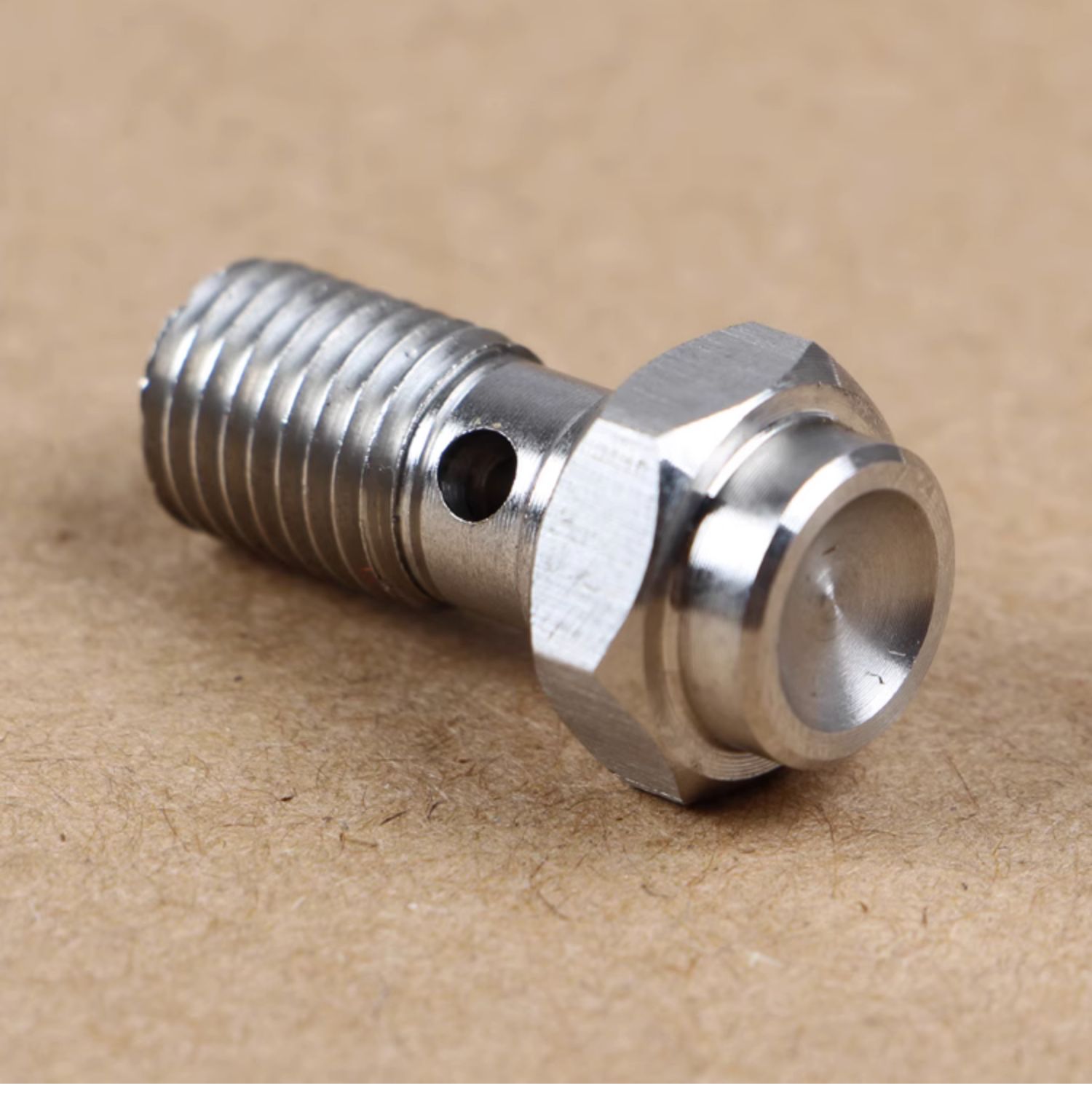 Stainless steel nozzle screw oil pipe steel throat deflation big abalone pump modified large and small radiation brake caliper sub-pump