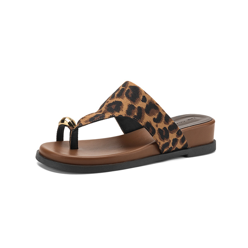 Dép sandal nữ xỏ ngón họa tiết da báo đế mềm — KN399 Hoa văn báo