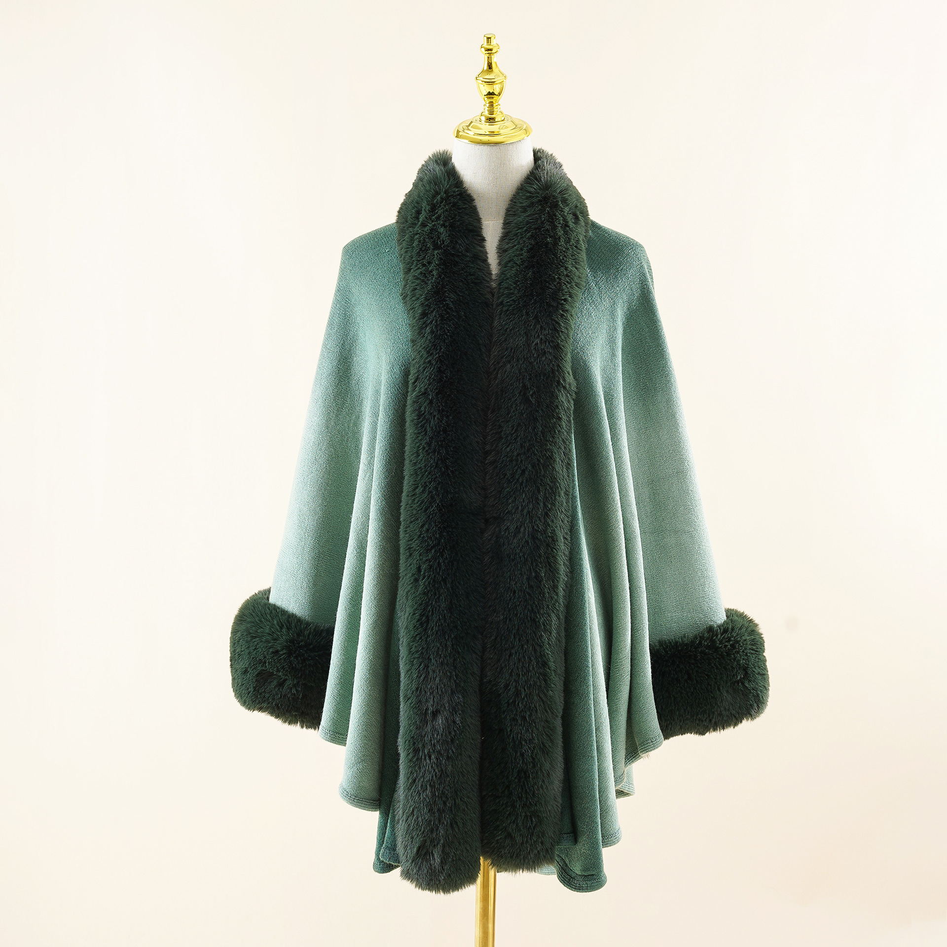 Verde oscuro