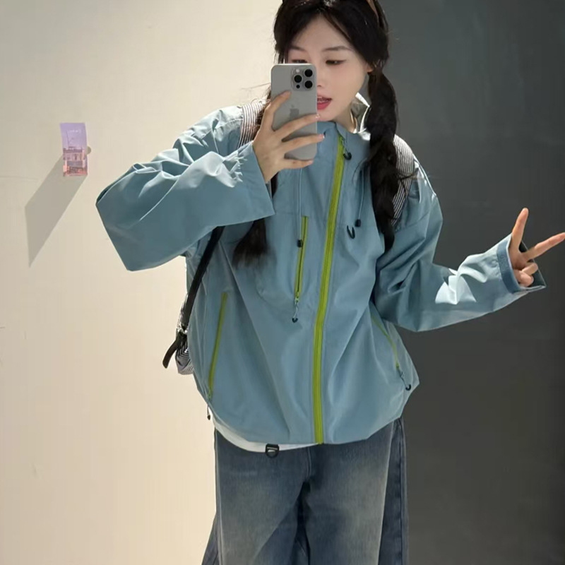 户外男女款软壳冲锋衣秋季防风防水登山服外套连帽透气运动服女款|undefined