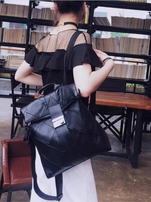 Bolso mujer 2025 nueva mochila con costuras de cuero suave de gran capacidad bolso de viaje de estilo coreano salvaje mochila estilo universitario marea
