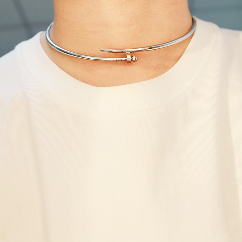 Collar de Acero Inoxidable Moderno y Sencillo para Hombre y Mujer, Exquisito y Versátil, Collar que No se Destiñe, Disponible en Colores Plateados, Venta al por Mayor