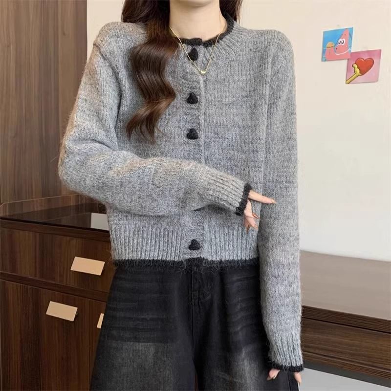 Sweater Jacket for Women 2026 Autumn and Winter New Design Color-Blocking Heart Button Knitted Cardigan Short Long-Sleeved Top