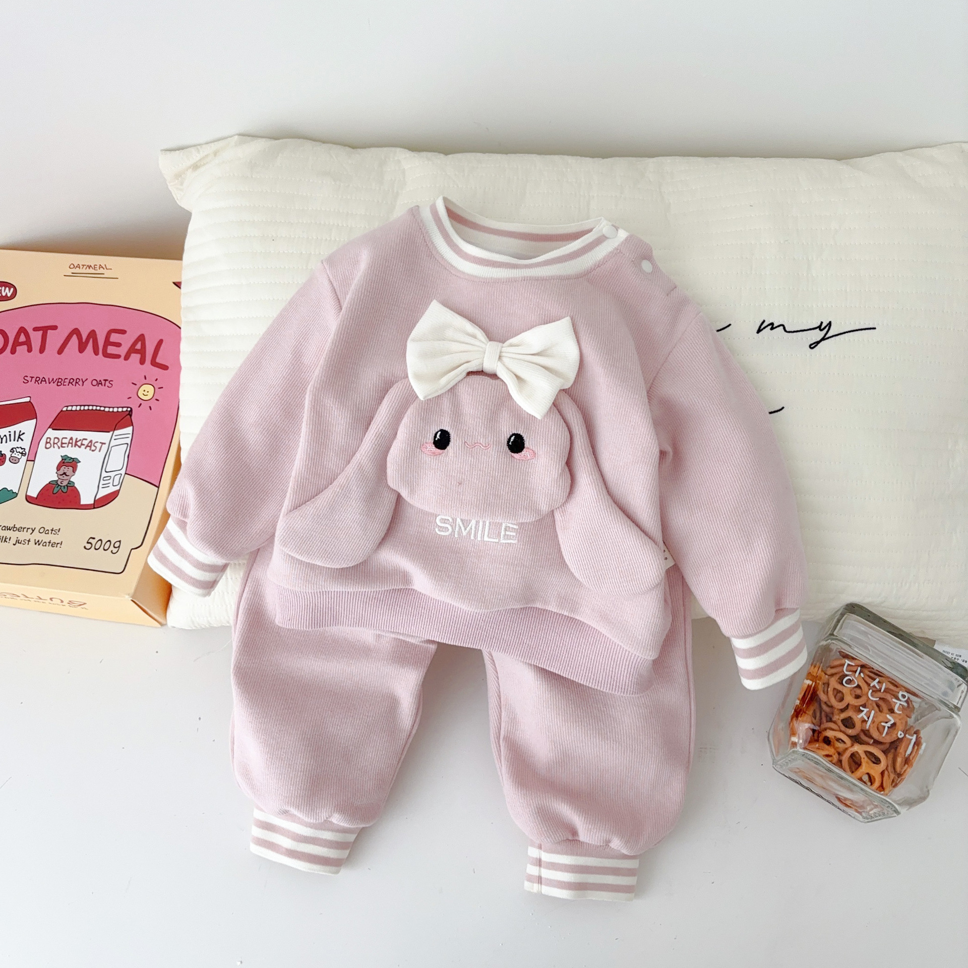 2025 bebé traje de manga larga dulce primavera bebé casual tridimensional orejas de conejo suéter pantalones de dos piezas