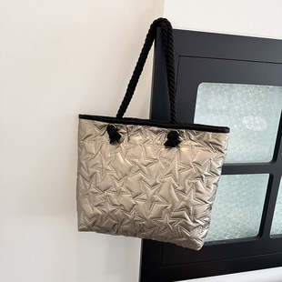 ������Ů���羳�¿�s���ذ��߼��Еr�аٴ�ͨ��Ůʿ�μ�����l