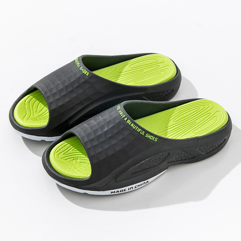 슬리퍼 603 검정과 녹색