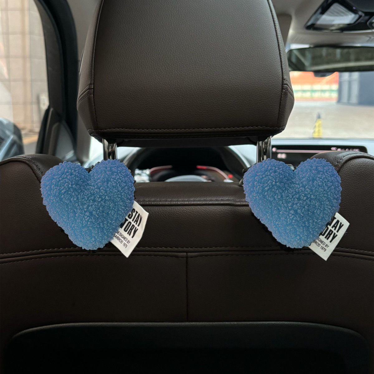 Coche felpa amor asiento de coche trasero gancho lindo asiento de coche trasero almacenamiento multifuncional suministros de coche