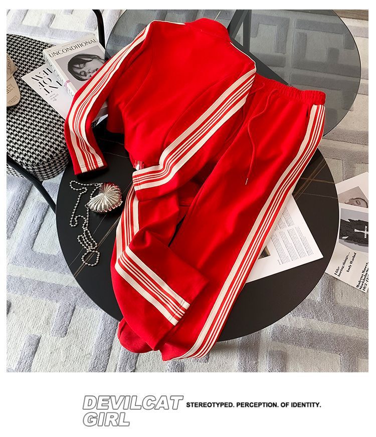 ng2510292 Cross-border Sports Leisure Women's Set: Silicone Triangle White Printed Sweatshirt And Wide-leg Pants, Popular_ecoleips.com