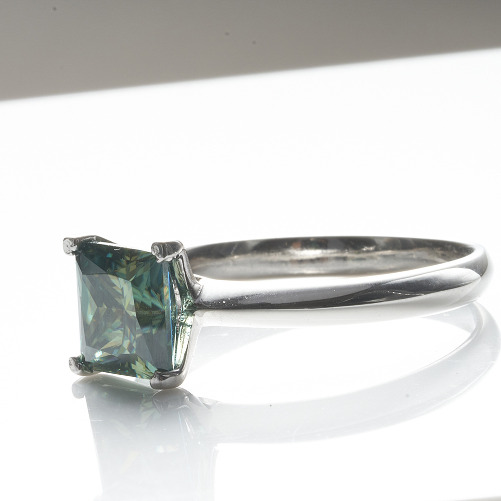 Anillo de plata 925 mujer desnuda cuatro garras 1 quilates 2 quilates azul-verde princesa anillo de piedra de mozanita