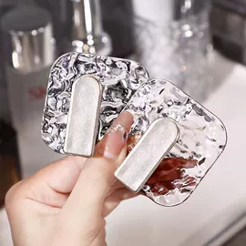 衣钩/挂钩;烘焙用纸;衣架