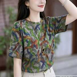 中老年女士时尚印花薄款T恤夏季圆领短袖宽松大码上衣舒适百搭