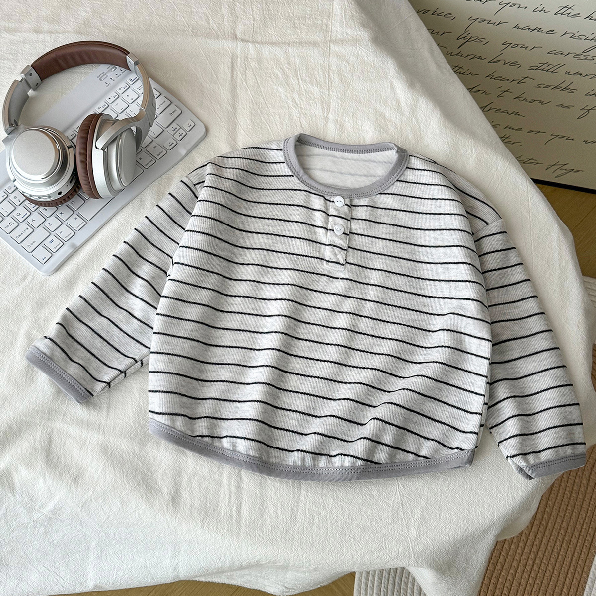 Camiseta de manga larga para niños otoño nuevo niño camiseta de base niña camiseta de base bebé invierno chaqueta de ropa infantil
