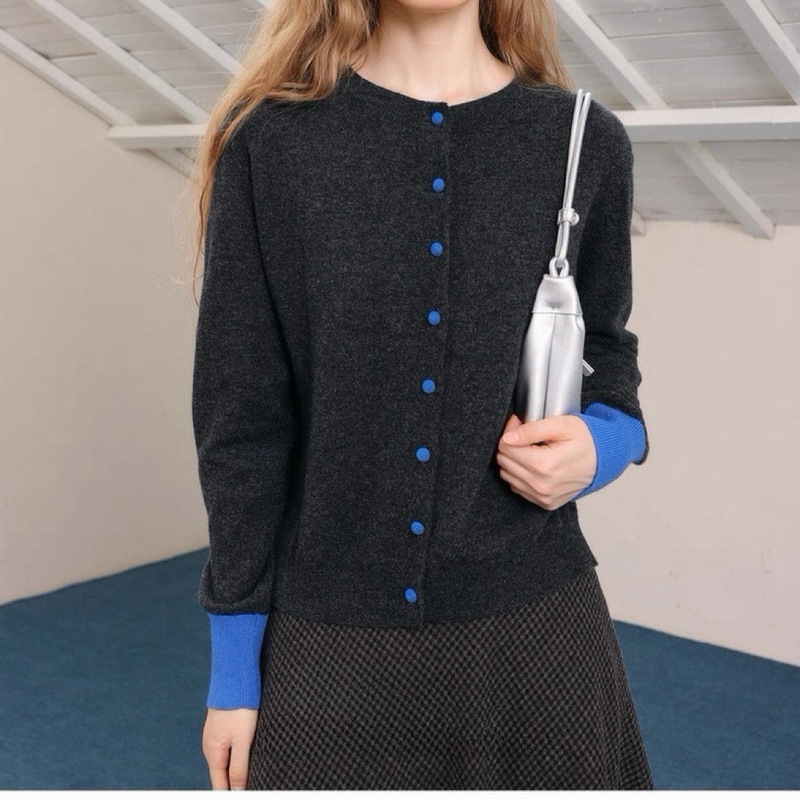 Textured Party! 100% Sheep Wool Single-Row Velvet Button Contrasting Sleeves Round Neck Knitted Cardigan