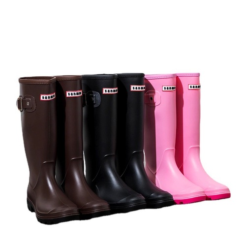 French thick bottom fashion high boot women's rain shoes wedge PVC rain boots soft slim riding boots long tube water shoes cross-border