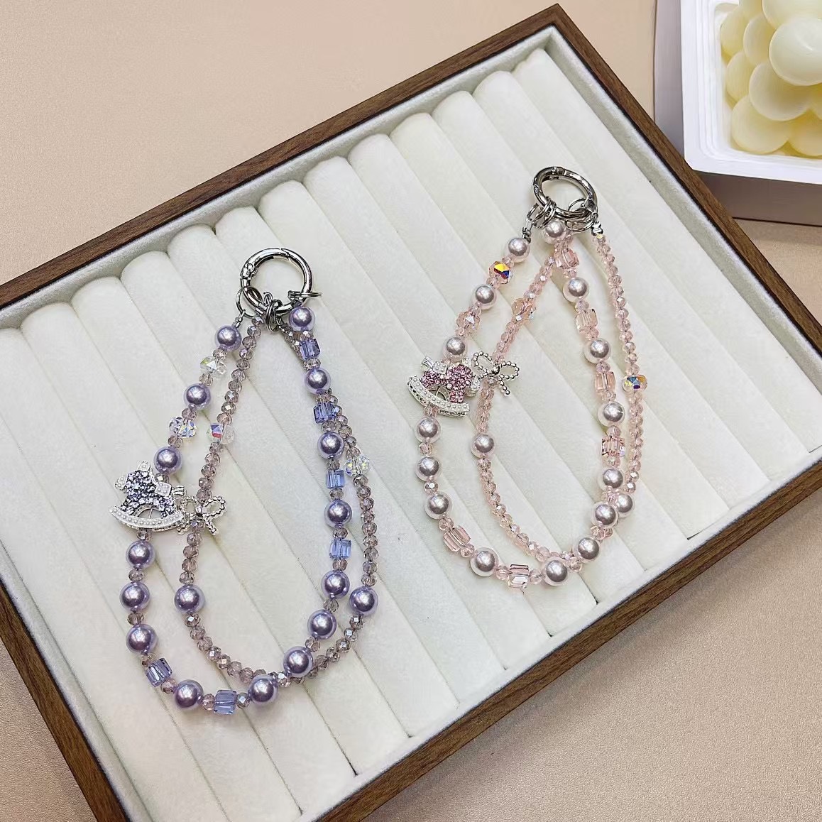 Cadena de teléfono móvil para mujer Creative ins moda teléfono móvil colgante bricolaje hecho a mano perla cristal diamantes de imitación cordón de doble cadena nuevo