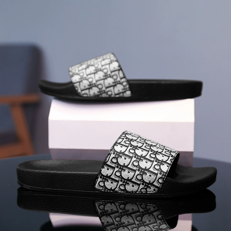 Тапочки большого размера весной 2025 новые тапочки мужской наружный носки противоскользящие спортивные мужские домашние купания