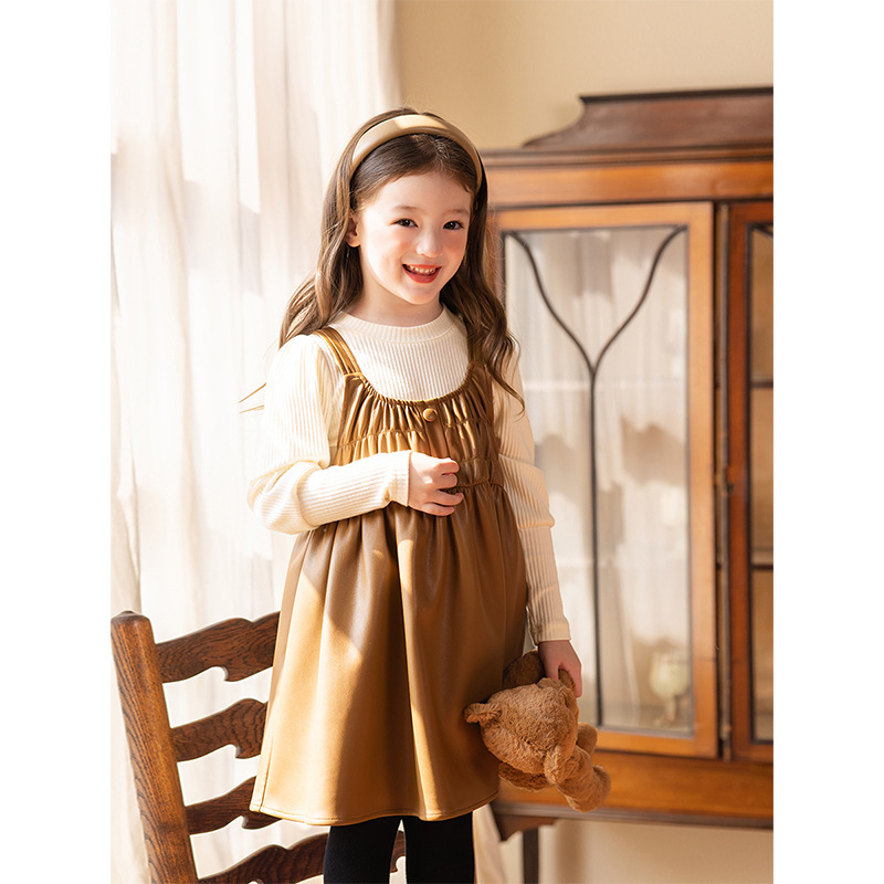 AMYBABY GIRLS 스커트 가을 2024 새로운 MAILLARD 캐주얼 예술적 유행 가죽 스커트 슬립 스커트