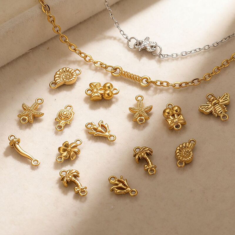 European and American Style Double-Hole Geometric Pendant Small Fish Ocean Beach Accessories Stainless Steel DIY Bracelet Necklace Vacuum Electroplating 18K European and American Style Double-Hole Geometric Pendant Small Fish Ocean Beach Accessories Stainless Steel DIY Bracelet Necklace Vacuum Electroplating 18K
