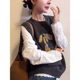 韩版卡通小狗提花针织背心镂空木耳边打底衫两件套2026春秋新款女