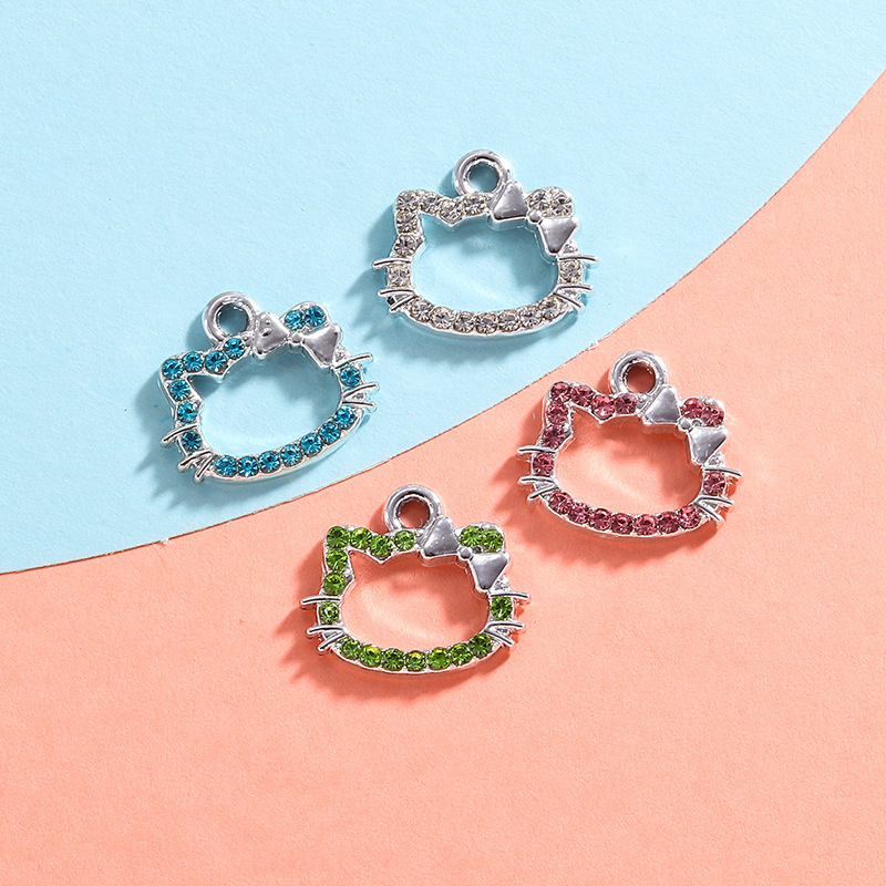 Hello Kitty Pendant with Diamond Head Frame Alloy Pendant DIY Accessories Bracelet Clothing Necklace Material Jewelry Accessories
