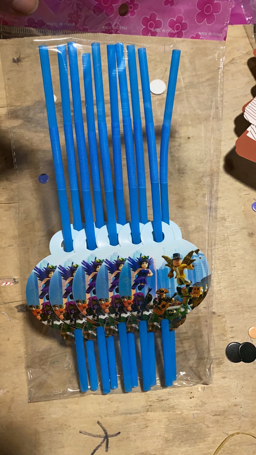 10 pajitas y 1 paquete