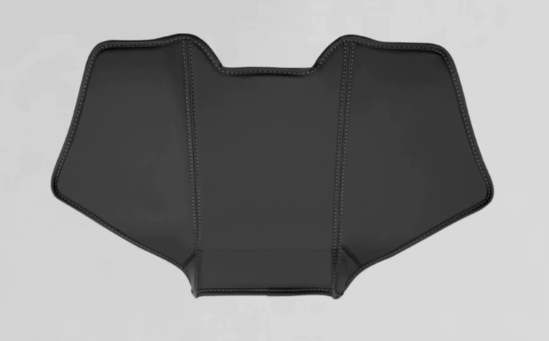Suitable for Tesla's new Model 3/Y rear air conditioning outlet protective pad anti-kick decorative accessory