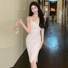 8106欧美东南亚外贸批发2024女装辣妹睫毛蕾丝花边修身吊带连衣裙