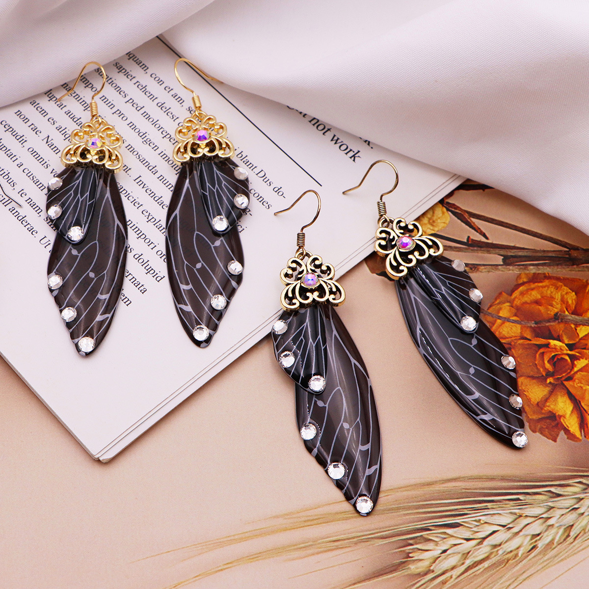 Sweet Butterfly Copper Rhinestones Drop Earrings 1 Pair