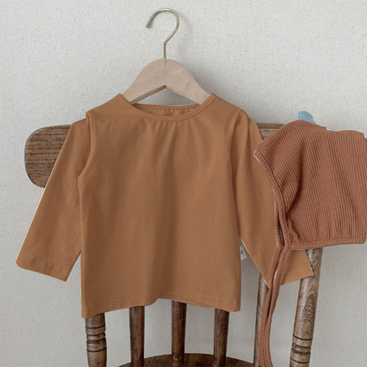 Ropa para niños japoneses y coreanos 2025 verano nuevo estilo delgado lindo color sólido para niños pequeños cuello redondo color sólido manga corta