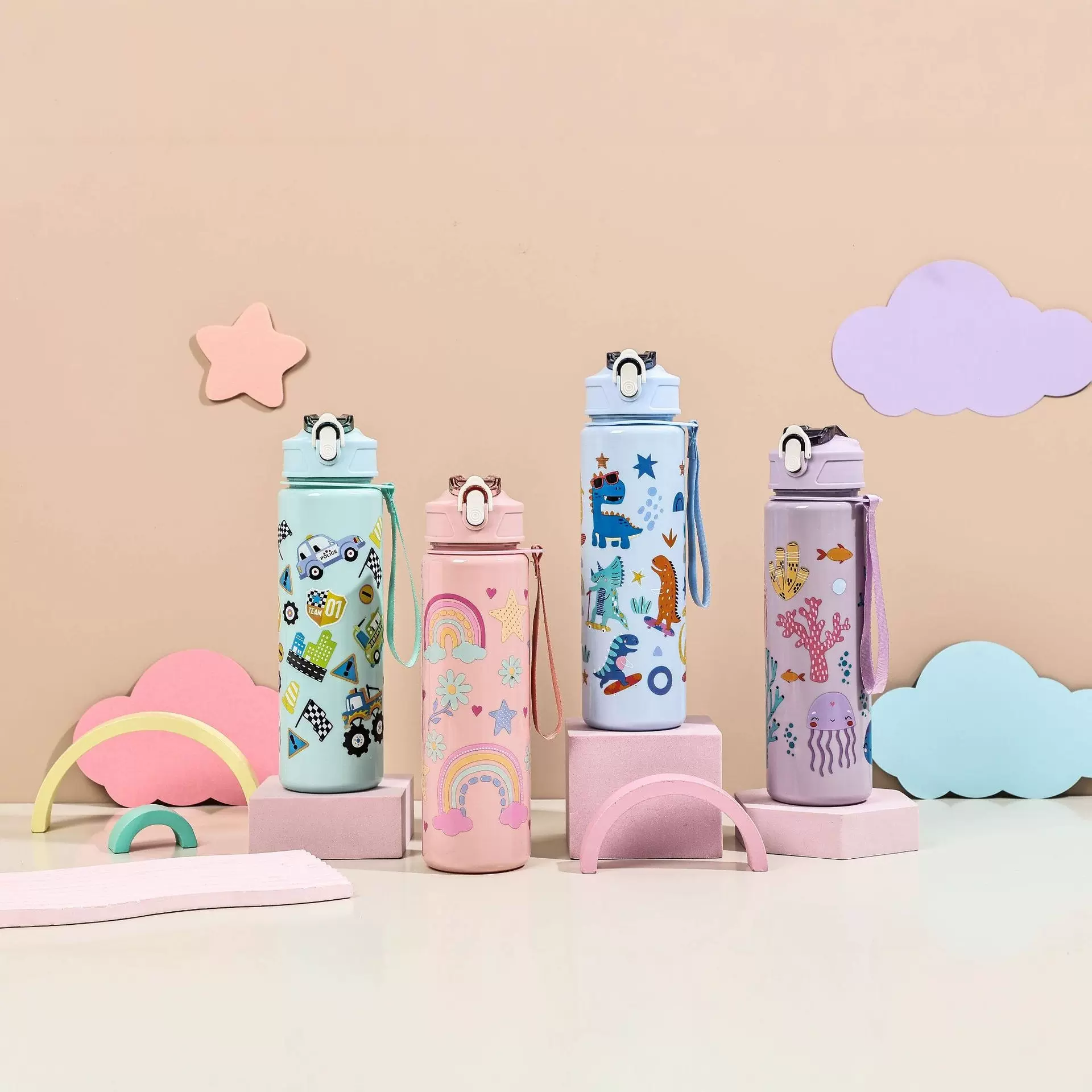 可爱卡通图案弹盖吸管塑料水杯高颜值户外家用便携大容量提绳水瓶