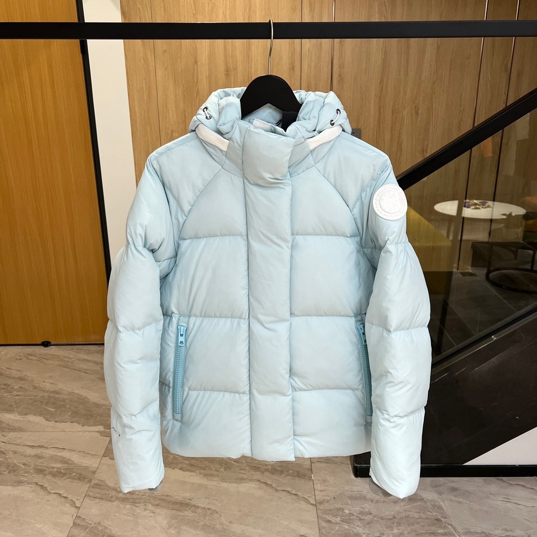 푸른 녹은 물 파란색