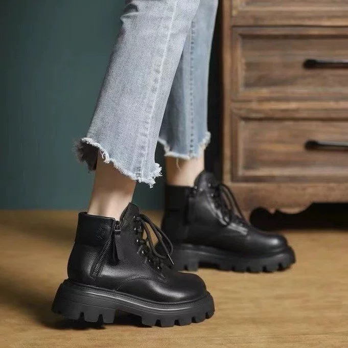 Кавалер сапоги 2024 осень и зима новые ретро стиль короткие сапоги из кекса мотоциклистов сапоги Мартин сапоги женские сапоги плюс бархатные кожаные сапоги