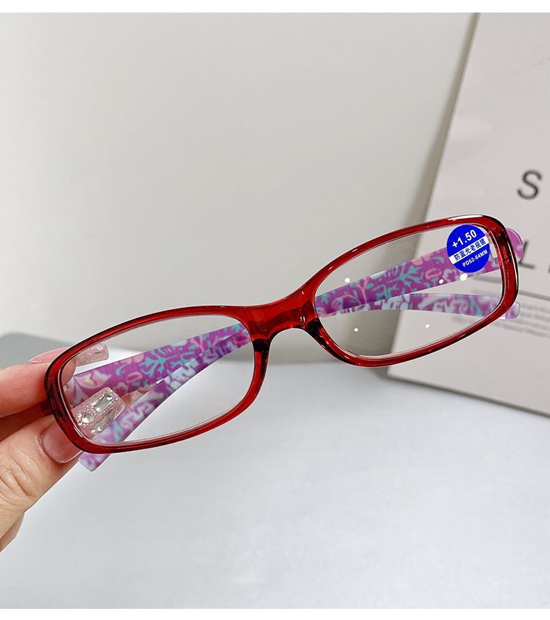 Nuevas gafas de presbicia de luz anti-azul para mujeres de moda sin tornillo envuelto en flores gafas de presbicia de mediana edad y ancianos gafas de PC HD para ancianos