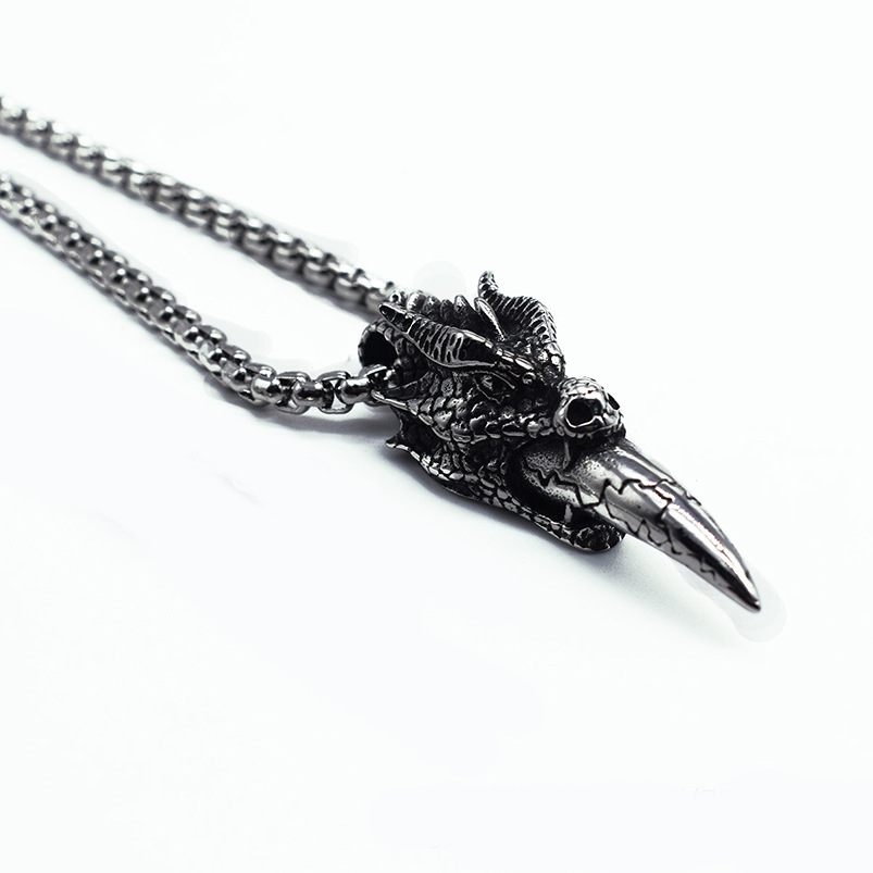 Collier pendentif dent de dragon en acier inoxydable_voghion.com