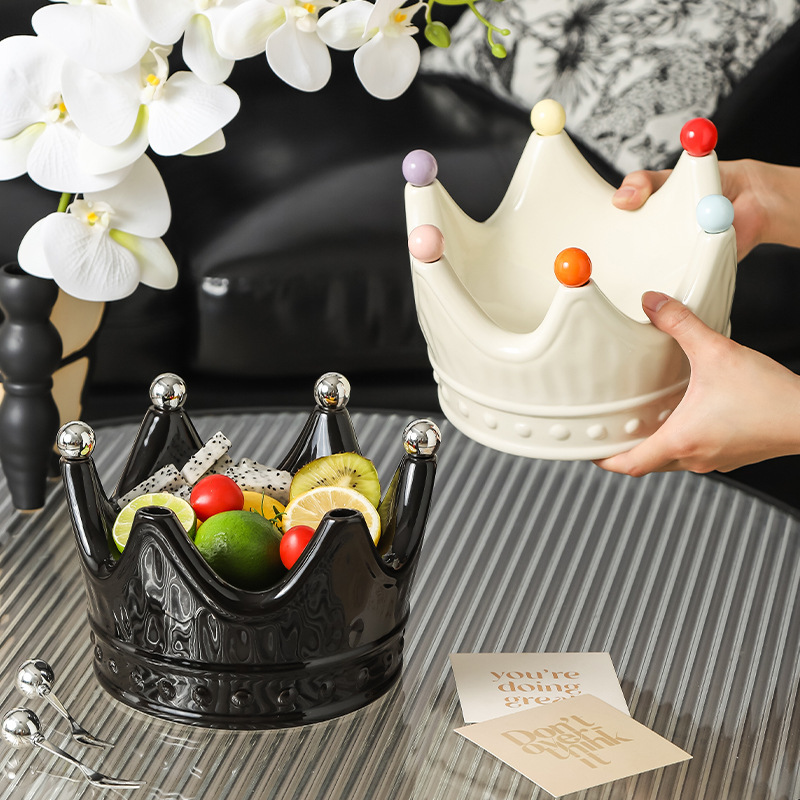 軽くて豪華で絶妙な高価値フルーツプレート、家庭用ハイエンドリビングルームコーヒーテーブルスナックプレート、304ステンレス鋼フォーク付き|undefined