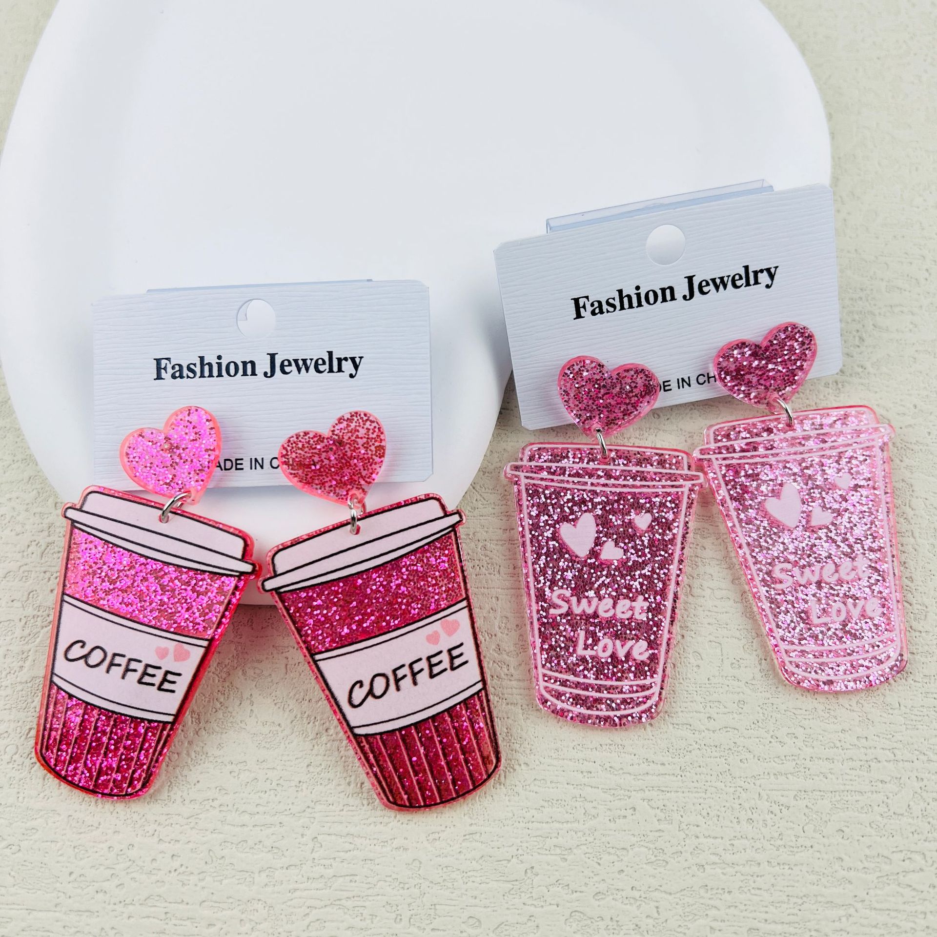 1 Pair Quantity 1 Pair Retro Heart Shape Printing Arylic Drop Earrings