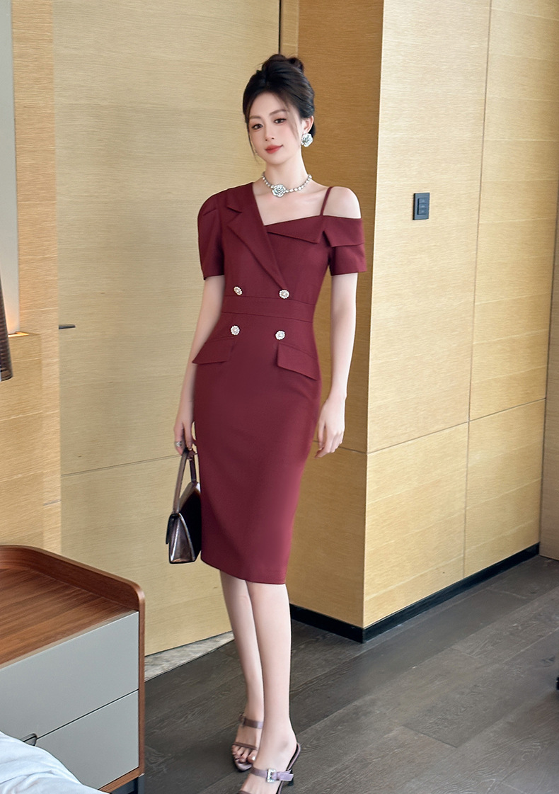 Đầm liền thân nữ trễ vai ôm dáng dài ngang đùi kiểu Pháp — Màu đỏ son chi tiết 7