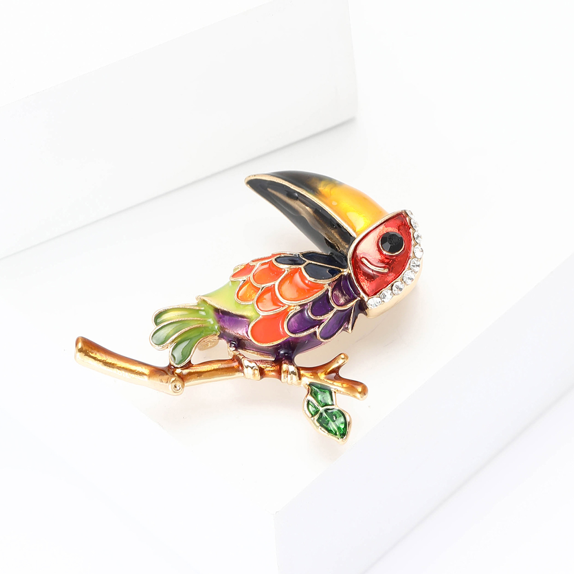 New Cartoon Creative Alloy Enamel Parrot Brooch Exquisite All-match Men's and Women's Suit Coat Corsage Jewelry Pin