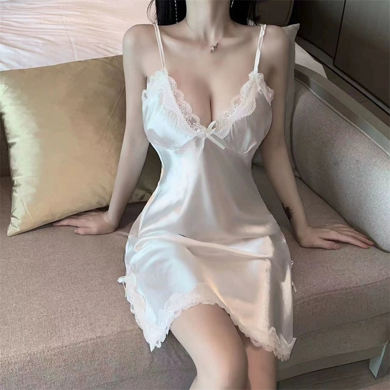 Summer ice silk sling chest pad pajamas women's sexy V-neck lace cool nightdress thin 2024 new home wear