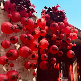 拉花、彩带;喜字;其他婚庆用品