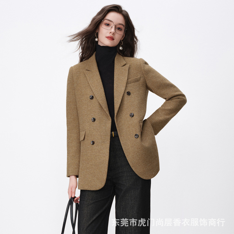 Cross-border camel wool blazer for women, double-breasted, lapel collar, loose woolen suit, autumn and winter women's commuter coat Cross-border camel wool blazer for women, double-breasted, lapel collar, loose woolen suit, autumn and winter women's commuter coat