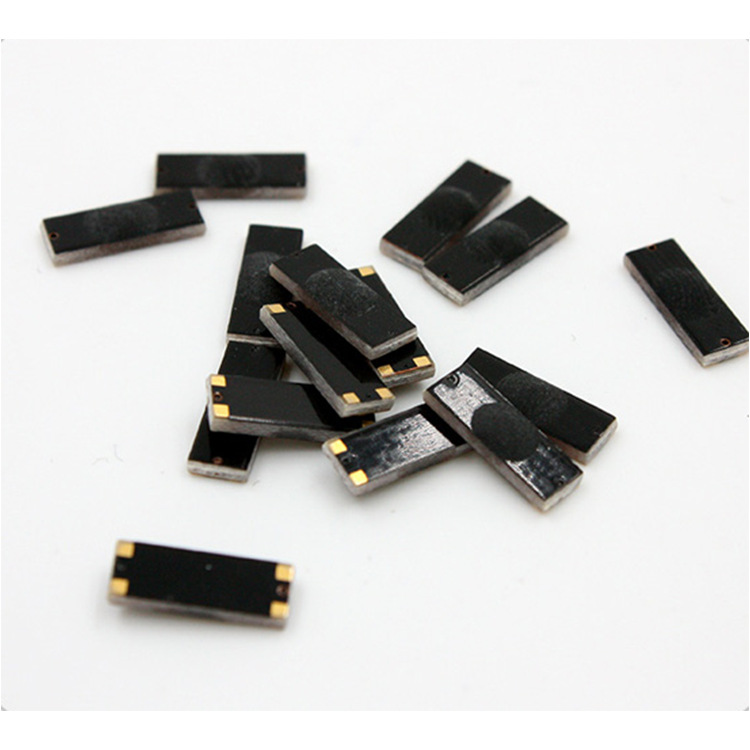 办公大楼 、钢铁货架 货物盘点管理 设备识别远距离设备读取标签