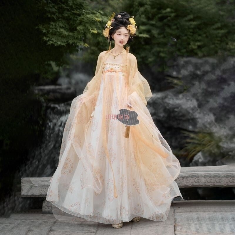 Original Hanfu Embroidery in Tang Style, High-Waisted, Large-Sleeved, Han Elements, Thin Style, Summer Wear for Women