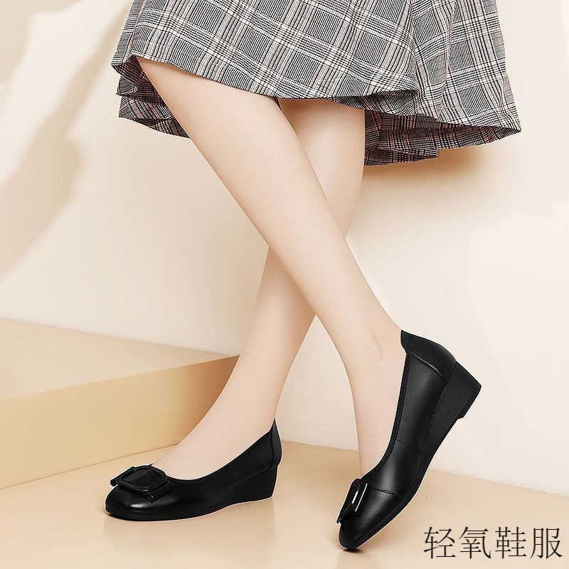 专业鞋真皮坡跟单鞋女2025年新款春夏平底黑色软底软皮妈妈小皮鞋|undefined