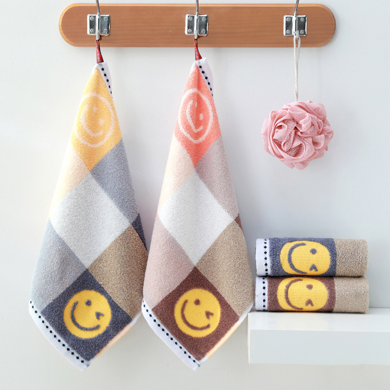 Square cotton wholesale household thickened lint-free yarn-dyed jacquard children's towel factory wholesale cotton square