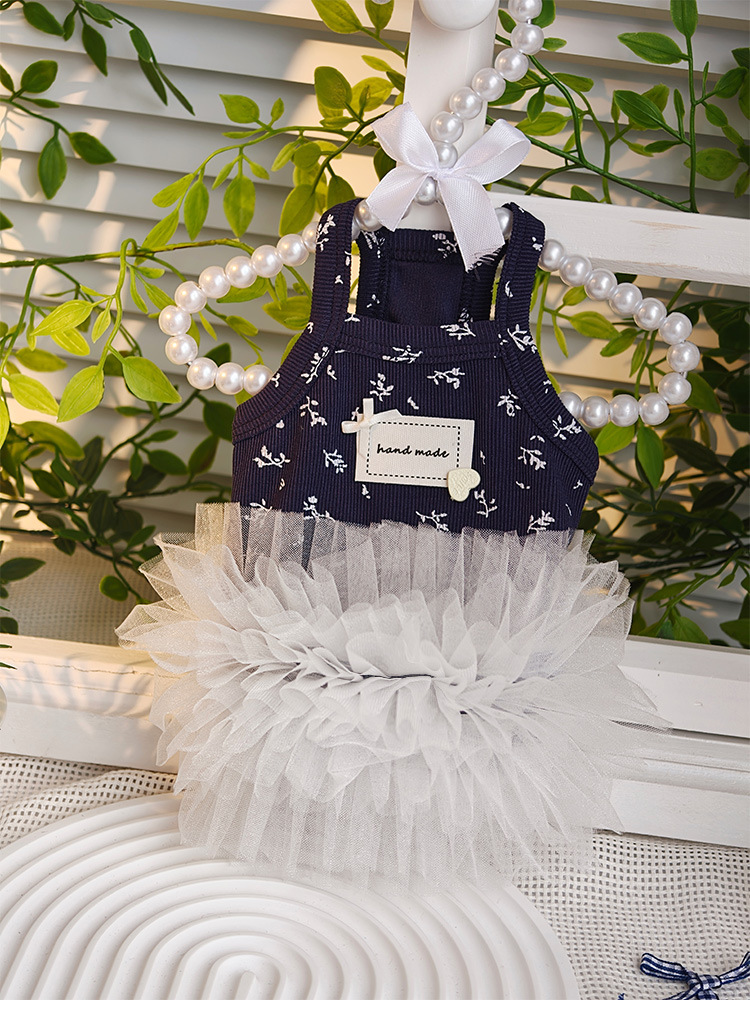 Vestido de verano con flores para perro estilo coreano princesa_voghion.com